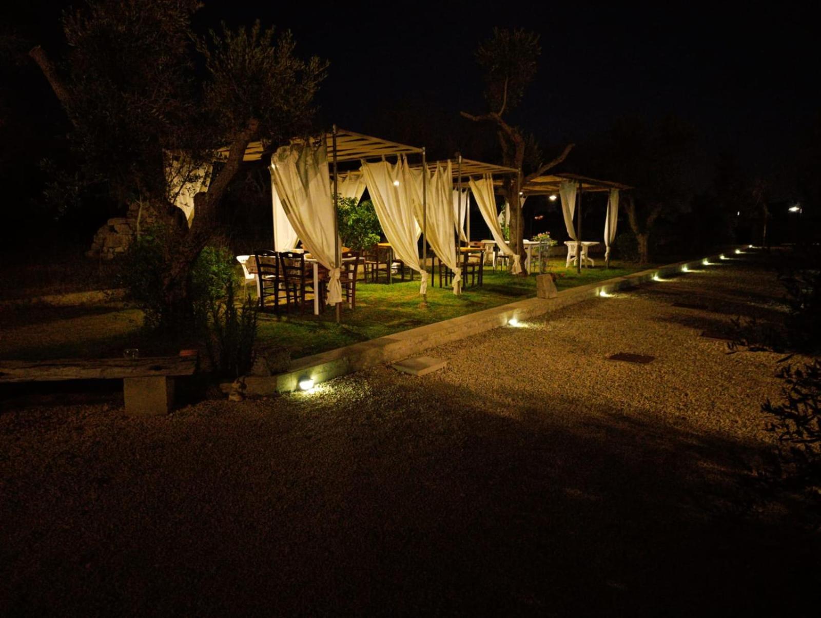 Tenuta Valle Dell Idro Otranto Con Piscina Casamassella Exterior photo