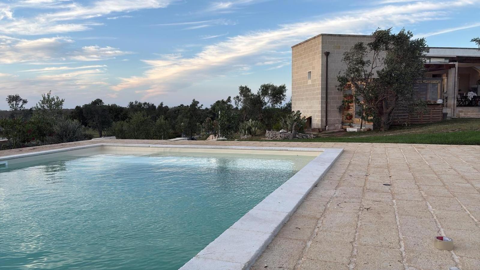 Tenuta Valle Dell Idro Otranto Con Piscina Casamassella Exterior photo
